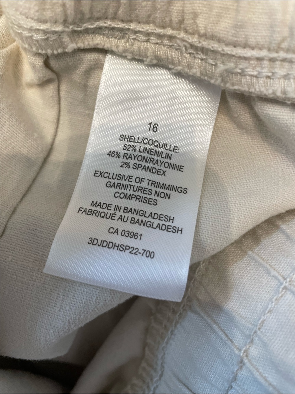 Denver Hayes Relaxed Drawstring Crop Pants in Cream - Picture 3 of 8